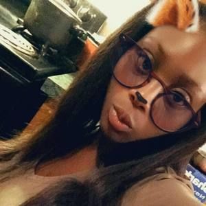 Meet your Posher, Destiny